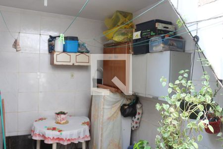 Casa à venda com 108m², 2 quartos e 2 vagasÁrea de Serviço