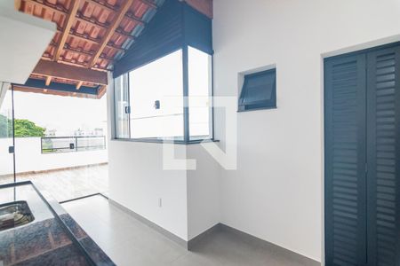 Apartamento para alugar com 99m², 2 quartos e 1 vaga Apartamento para alugar com 99m², 2 quartos e 1 vagaCozinha Cobertura