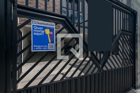 Apartamento para alugar com 99m², 2 quartos e 1 vaga Apartamento para alugar com 99m², 2 quartos e 1 vagaFachada