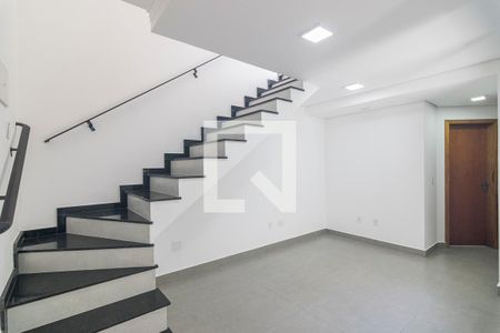 Sala de apartamento para alugar com 2 quartos, 99m² em Campestre, Santo André
