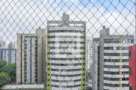 Apartamento à venda com 133m², 2 quartos e 2 vagas Apartamento à venda com 133m², 2 quartos e 2 vagasVista da Sacada Quarto 2 - Suíte