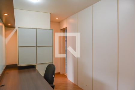 Apartamento à venda com 133m², 2 quartos e 2 vagas Apartamento à venda com 133m², 2 quartos e 2 vagasEscritório