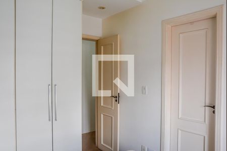 Apartamento à venda com 133m², 2 quartos e 2 vagas Apartamento à venda com 133m², 2 quartos e 2 vagasQuarto 2 - Suíte