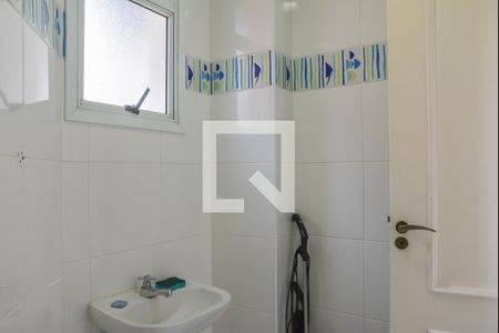 Apartamento à venda com 133m², 2 quartos e 2 vagas Apartamento à venda com 133m², 2 quartos e 2 vagasBanheiro de serviço