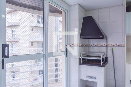Apartamento à venda com 133m², 2 quartos e 2 vagas Apartamento à venda com 133m², 2 quartos e 2 vagasChurrasqueira