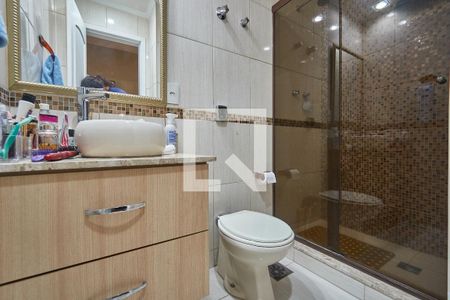 Apartamento à venda com 92m², 2 quartos e 1 vaga Apartamento à venda com 92m², 2 quartos e 1 vagaBanheiro Social