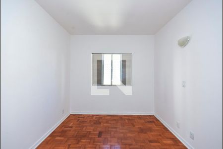 Casa à venda com 172m², 2 quartos e 2 vagasQuarto 