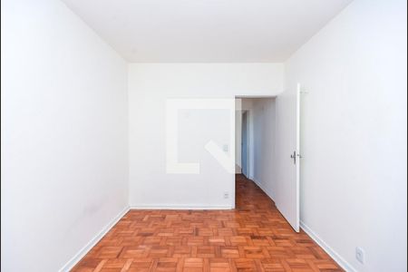 Casa à venda com 172m², 2 quartos e 2 vagasQuarto 