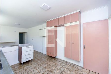 Casa à venda com 172m², 2 quartos e 2 vagasCozinha