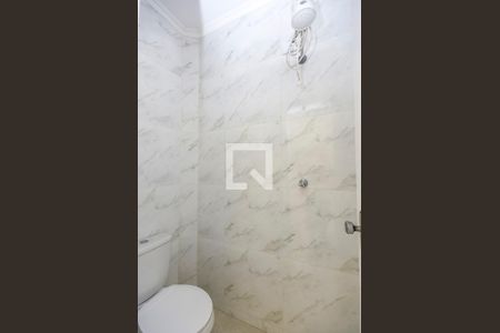 Casa à venda com 172m², 2 quartos e 2 vagasBanheiro de Serviço