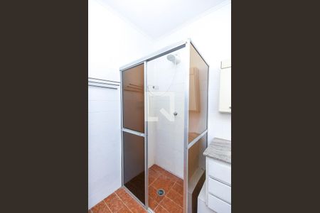 Casa à venda com 172m², 2 quartos e 2 vagasBanheiro 2