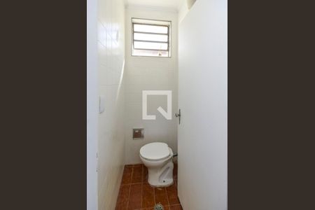 Casa à venda com 172m², 2 quartos e 2 vagasBanheiro 3