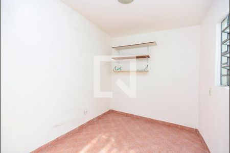 Casa à venda com 172m², 2 quartos e 2 vagasQuarto de Serviço