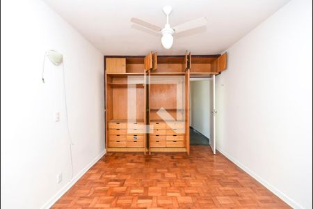 Casa à venda com 172m², 2 quartos e 2 vagasQuarto 2