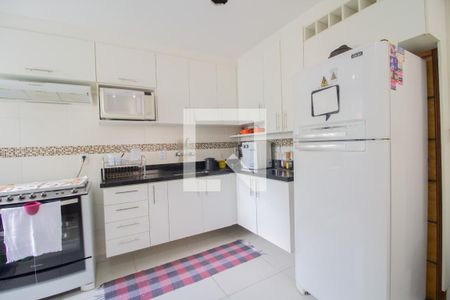 Apartamento à venda com 95m², 3 quartos e 2 vagasCozinha