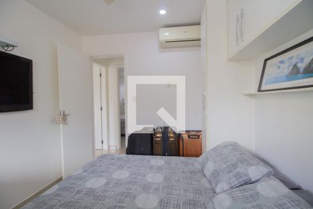 Quarto 1 de apartamento para alugar com 3 quartos, 95m² em Recreio dos Bandeirantes, Rio de Janeiro