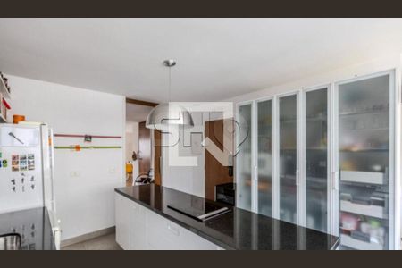 Apartamento à venda com 2 quartos, 144m² em Itaim Bibi, São Paulo
