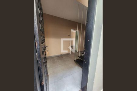 Casa à venda com 4 quartos, 225m² em Campo Belo, São Paulo