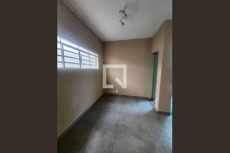 Casa à venda com 4 quartos, 225m² em Campo Belo, São Paulo