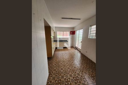 Casa à venda com 4 quartos, 225m² em Campo Belo, São Paulo