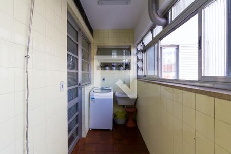 Apartamento para alugar com 110m², 4 quartos e 1 vagaÁrea de Serviço