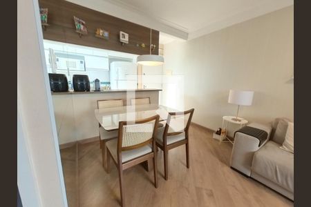 Sala de apartamento à venda com 3 quartos, 62m² em Piqueri, São Paulo