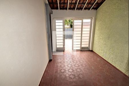 Casa à venda com 3 quartos, 116m² em Vila Paraiso, Campinas