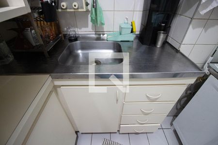 Apartamento à venda com 55m², 2 quartos e 1 vagaCozinha-Lavanderia
