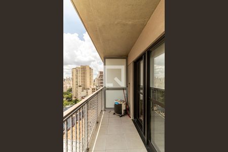 Varanda de kitnet/studio à venda com 1 quarto, 31m² em República, São Paulo