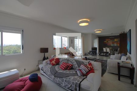 Sala de apartamento à venda com 3 quartos, 178m² em Santo Amaro, São Paulo