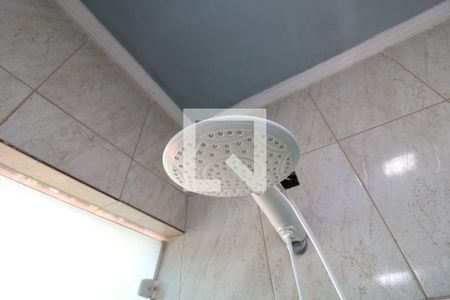 Casa para alugar com 245m², 4 quartos e 2 vagasBanheiro 