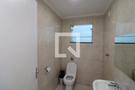 Casa para alugar com 245m², 4 quartos e 2 vagasBanheiro