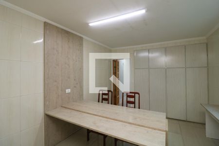 Casa para alugar com 245m², 4 quartos e 2 vagasCopa