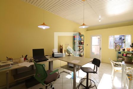 Casa à venda com 300m², 3 quartos e 5 vagasEscritório