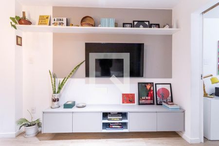 Sala de apartamento à venda com 2 quartos, 60m² em Lapa, Rio de Janeiro