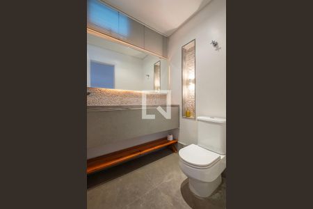 Apartamento para alugar com 159m², 2 quartos e 1 vaga Apartamento para alugar com 159m², 2 quartos e 1 vagaBanheiro