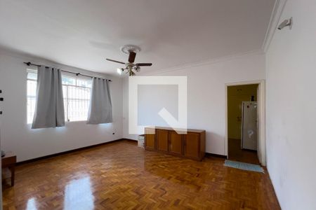 Sala de casa para alugar com 2 quartos, 180m² em Vila São José, São Paulo