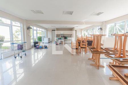 Apartamento à venda com 57m², 2 quartos e 1 vaga Apartamento à venda com 57m², 2 quartos e 1 vagaÁrea comum - Salão de festas