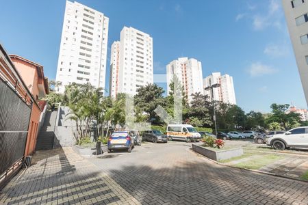 Apartamento à venda com 57m², 2 quartos e 1 vaga Apartamento à venda com 57m², 2 quartos e 1 vagaFachada e portaria