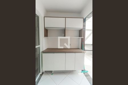 Apartamento à venda com 57m², 2 quartos e 1 vaga Apartamento à venda com 57m², 2 quartos e 1 vagaÁrea de Serviço