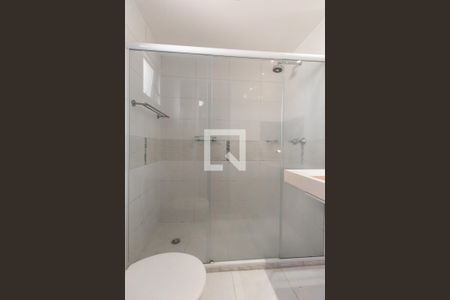 Apartamento à venda com 57m², 2 quartos e 1 vaga Apartamento à venda com 57m², 2 quartos e 1 vagaBanheiro da Suíte