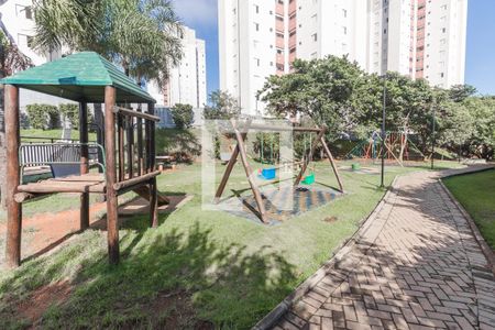 Apartamento à venda com 57m², 2 quartos e 1 vaga Apartamento à venda com 57m², 2 quartos e 1 vagaÁrea comum - Playground