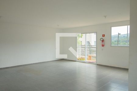 Apartamento para alugar com 43m², 2 quartos e sem vagaÁrea comum - Salão de festas