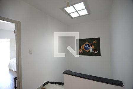 Casa à venda com 200m², 3 quartos e 3 vagasCorredor