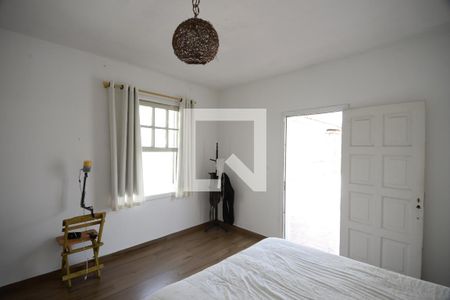 Casa à venda com 200m², 3 quartos e 3 vagasQuarto 3