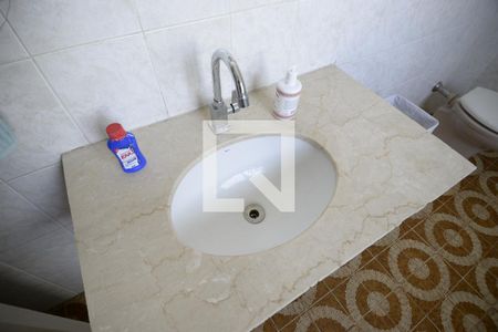 Casa à venda com 200m², 3 quartos e 3 vagasBanheiro