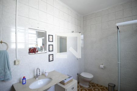 Casa à venda com 200m², 3 quartos e 3 vagasBanheiro