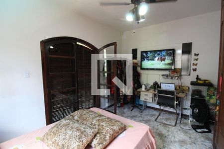 Casa à venda com 260m², 5 quartos e 2 vagasSuíte 2