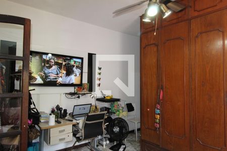 Casa à venda com 260m², 5 quartos e 2 vagasSuíte 2