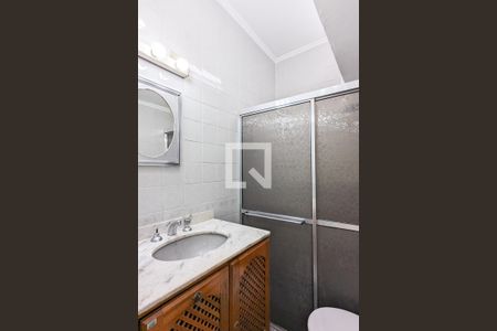 Casa para alugar com 115m², 3 quartos e 1 vaga Casa para alugar com 115m², 3 quartos e 1 vagaBanheiro